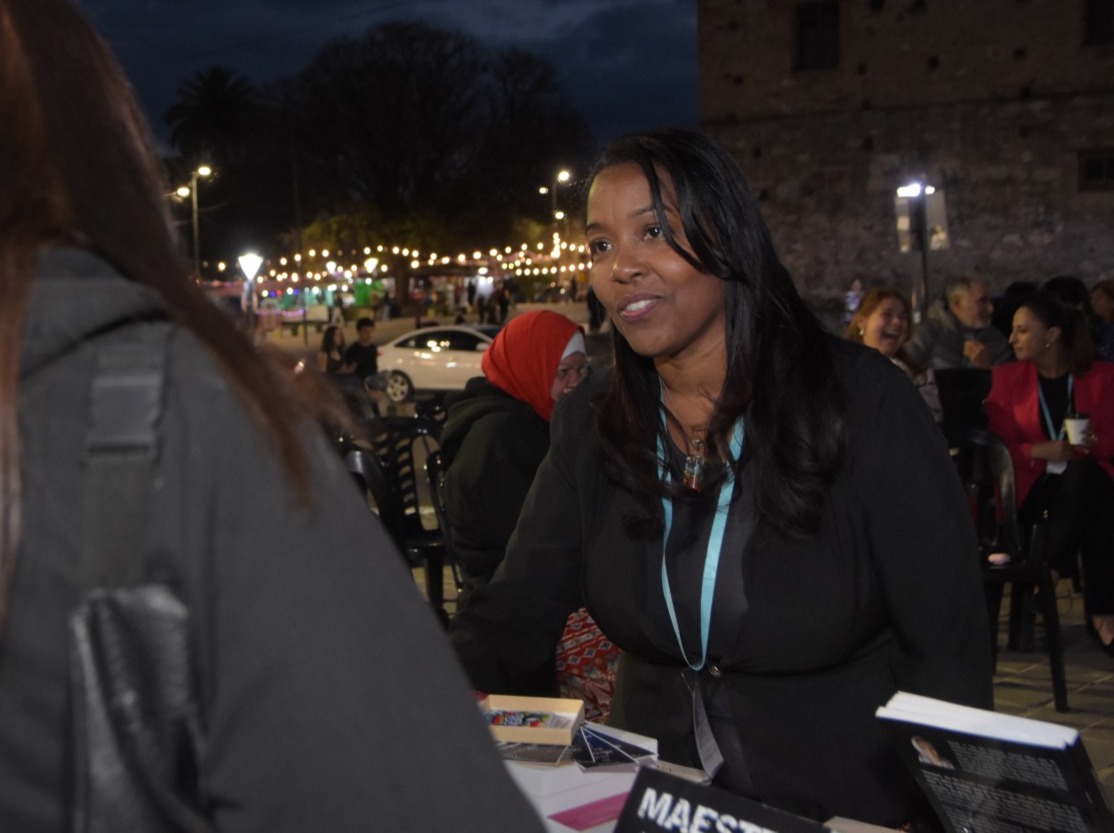Presentación literaria en la primera edición